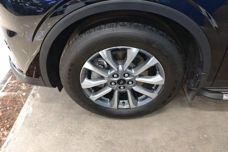 Used Ford Edge 2025 Escape L 2.0T EcoBoost Two-Wheel Drive 7-Seater Luxury Model Left Front Wheel Hub