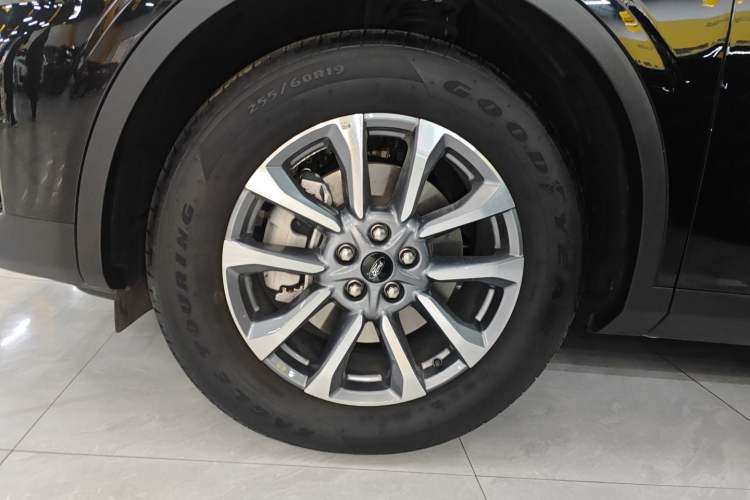 Used Ford Edge 2025 Escape L 2.0T EcoBoost Two-Wheel Drive 7-Seater Luxury Model Left Front Wheel Hub