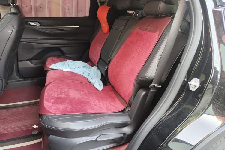 Used Ford Edge 2025 Escape L 2.0T EcoBoost Two-Wheel Drive 7-Seater Luxury Model Left Rear Seat