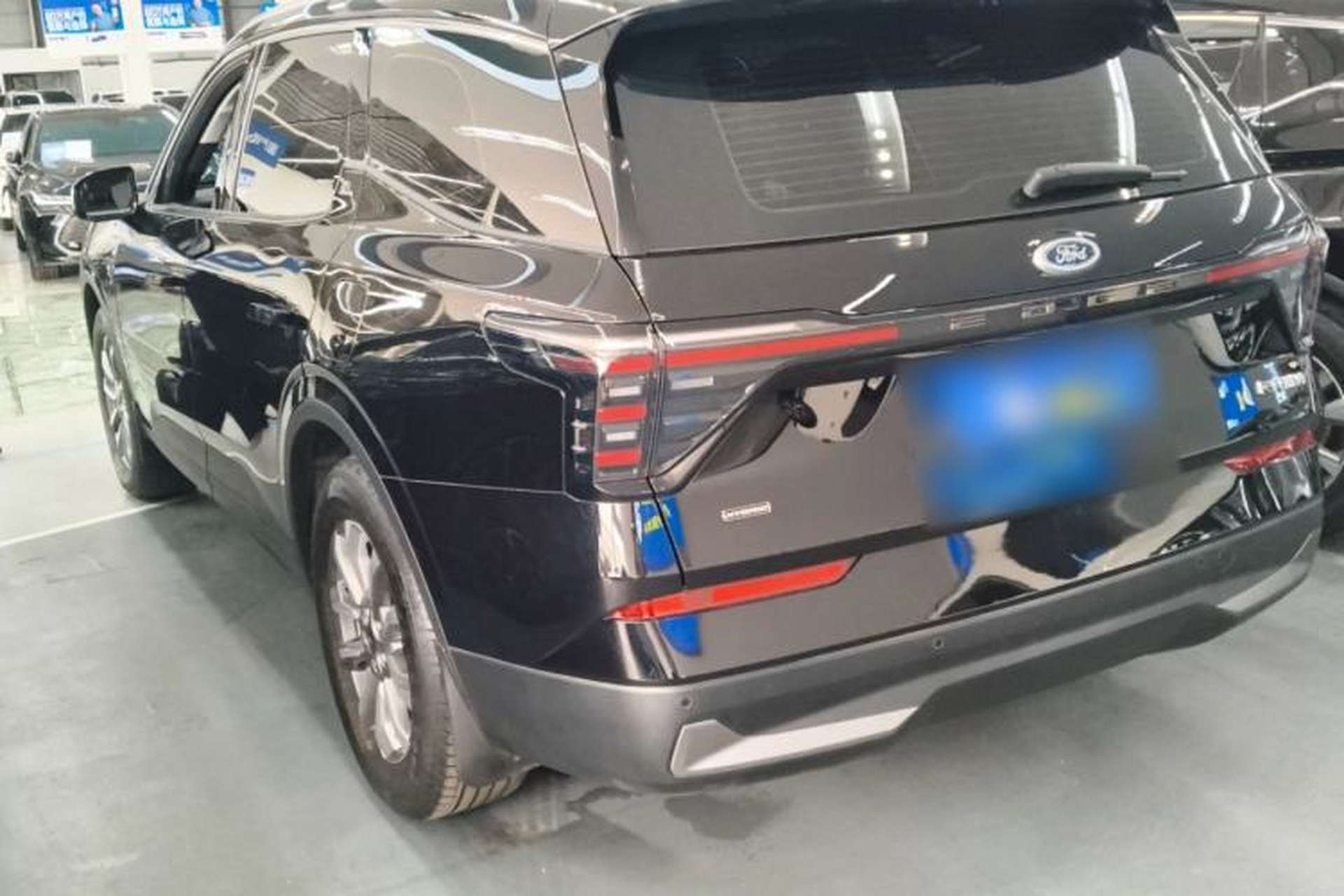 Used Ford Edge 2025 Ford Explorer L 2.0T EcoBoost E-Hybrid Two-Wheel Drive 7-Seater Luxury Model Rear Left 45 Deg