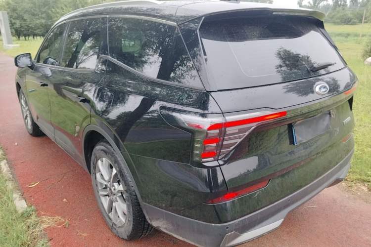 Used Ford Edge 2025 Escape L 2.0T EcoBoost Two-Wheel Drive 7-Seater Luxury Model Rear Left 45 Deg