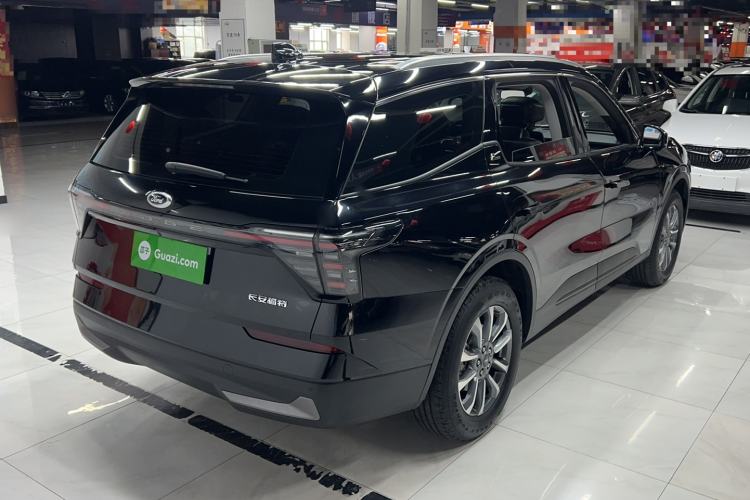 Used Ford Edge 2025 Ford Explorer L 2.0T EcoBoost Two-Wheel Drive 7-Seater Fashion Edition Rear Right 45 Deg
