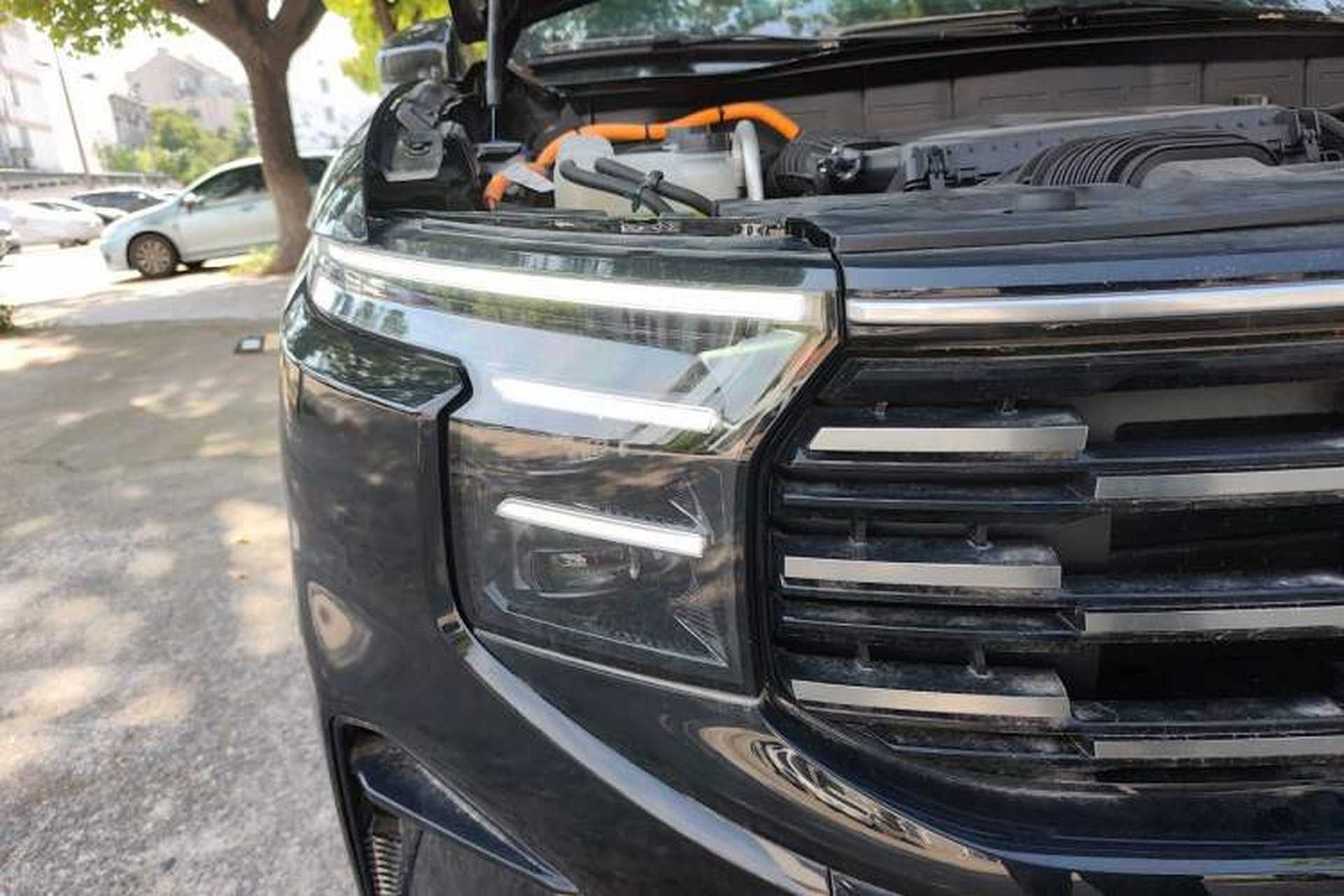 Used Ford Edge 2025 Ford Explorer L 2.0T EcoBoost E-Hybrid Two-Wheel Drive 7-Seater Luxury Model Right Front Headlight