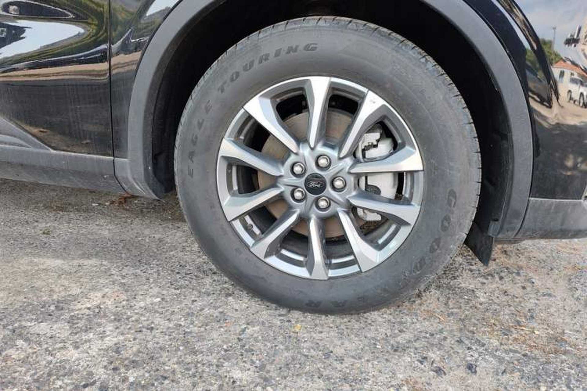Used Ford Edge 2025 Ford Explorer L 2.0T EcoBoost E-Hybrid Two-Wheel Drive 7-Seater Luxury Model Right Front Wheel Hub