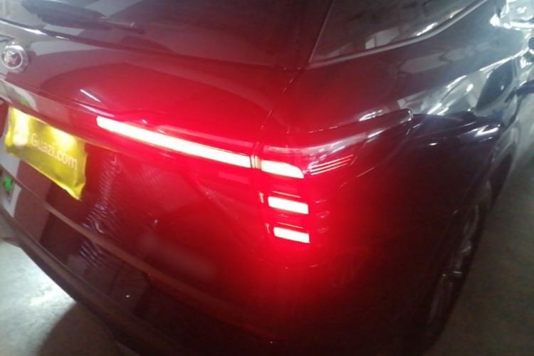 Used Ford Edge 2025 Ford Explorer L 2.0T EcoBoost E-Hybrid Two-Wheel Drive 7-Seater Luxury Model Right Rear Taillight