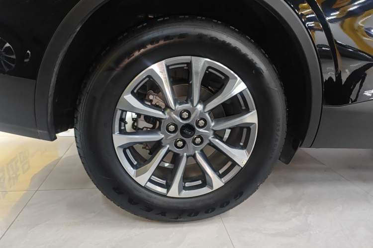 Used Ford Edge 2025 Escape L 2.0T EcoBoost Two-Wheel Drive 7-Seater Luxury Model Right Rear Wheel Hub