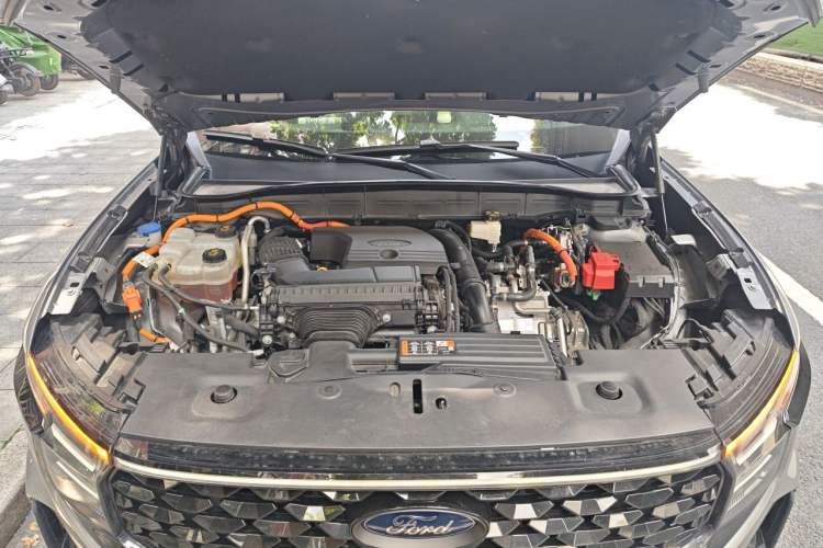Used Ford Edge 2025 Ford Explorer L 2.0T EcoBoost E-Hybrid 4x4 7-Seater ST-Line Engine Bay