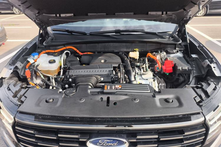 Used Ford Edge 2025 Ford Explorer L 2.0T EcoBoost E-Hybrid Four-Wheel-Drive 7-Seater Supreme Model Engine Bay