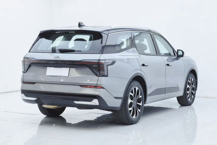 Used Ford Edge 2025 Ford Explorer L 2.0T EcoBoost E-Hybrid Four-Wheel-Drive 7-Seater Supreme Model Exterior 1