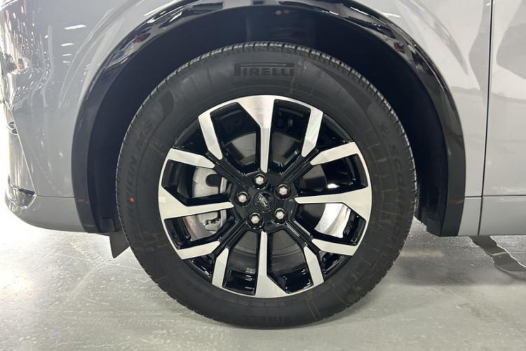 Used Ford Edge 2025 Ford Explorer L 2.0T EcoBoost E-Hybrid Four-Wheel-Drive 7-Seater Supreme Model Exterior 1