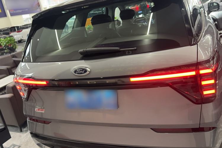 Used Ford Edge 2025 Ford Explorer L 2.0T EcoBoost E-Hybrid Four-Wheel-Drive 7-Seater Supreme Model Exterior 4