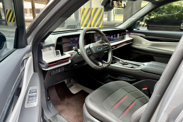Used Ford Edge 2025 Ford Explorer L 2.0T EcoBoost E-Hybrid 4x4 7-Seater ST-Line Interior 7