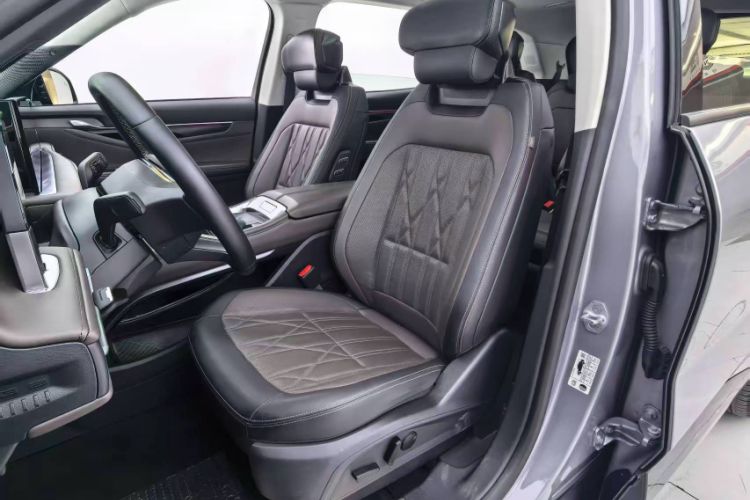 Used Ford Edge 2025 Ford Explorer L 2.0T EcoBoost E-Hybrid Four-Wheel-Drive 7-Seater Supreme Model Interior 7