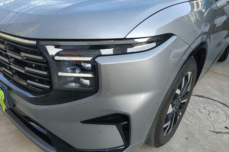 Used Ford Edge 2025 Ford Explorer L 2.0T EcoBoost E-Hybrid Four-Wheel-Drive 7-Seater Supreme Model Left Front Headlight