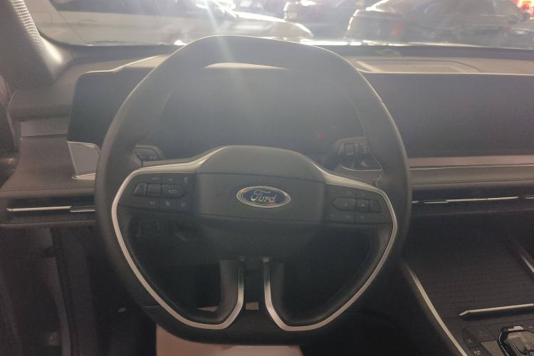 Used Ford Edge 2025 Ford Explorer L 2.0T EcoBoost E-Hybrid Four-Wheel-Drive 7-Seater Supreme Model Steering Wheel