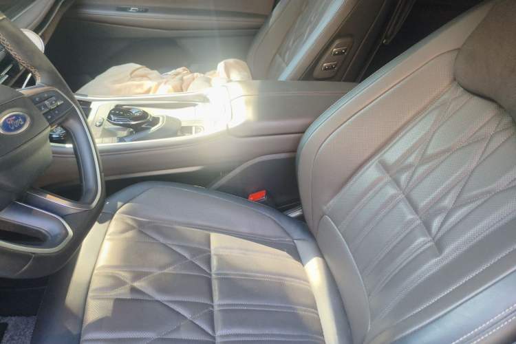 Used Ford Edge 2025 Ford Explorer L 2.0T EcoBoost E-Hybrid Four-Wheel-Drive 7-Seater Supreme Model Left Front Seat