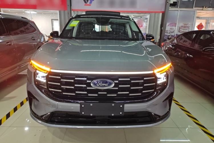 Used Ford Edge 2025 Ford Explorer L 2.0T EcoBoost E-Hybrid Four-Wheel-Drive 7-Seater Supreme Model Front