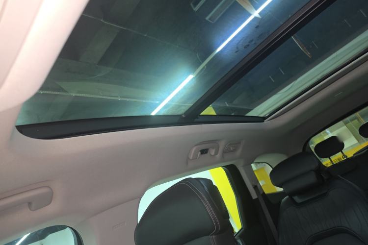 Used Ford Edge 2025 Escape L 2.0T EcoBoost Two-Wheel Drive 7-Seater Luxury Model Headliner
