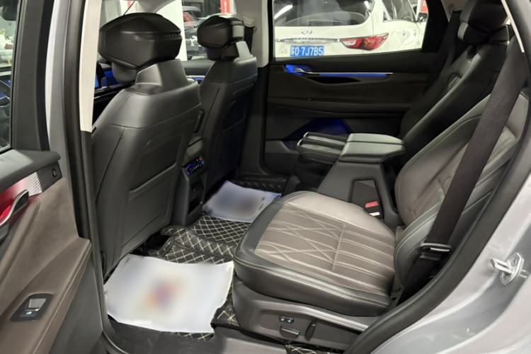 Used Ford Edge 2025 Ford Explorer L 2.0T EcoBoost E-Hybrid Four-Wheel-Drive 7-Seater Supreme Model Interior 5