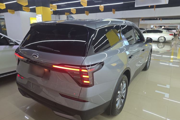 Used Ford Edge 2025 Escape L 2.0T EcoBoost Two-Wheel Drive 7-Seater Luxury Model Rear Right 45 Deg