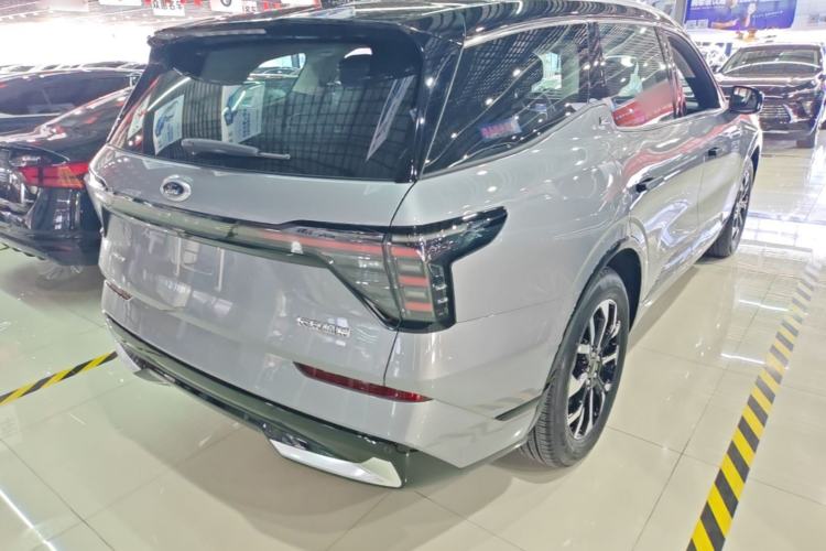 Used Ford Edge 2025 Ford Explorer L 2.0T EcoBoost E-Hybrid Four-Wheel-Drive 7-Seater Supreme Model Rear Right 45 Deg