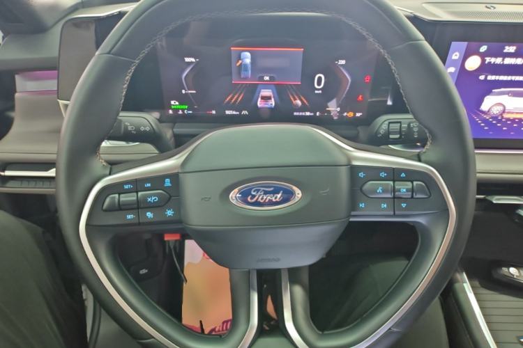 Used Ford Edge 2025 Ford Explorer L 2.0T EcoBoost E-Hybrid Four-Wheel-Drive 7-Seater Supreme Model Steering Wheel