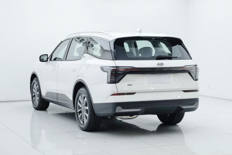 Used Ford Edge 2025 Ford Explorer L 2.0T EcoBoost E-Hybrid Two-Wheel Drive 7-Seater Fashion Edition Exterior 10