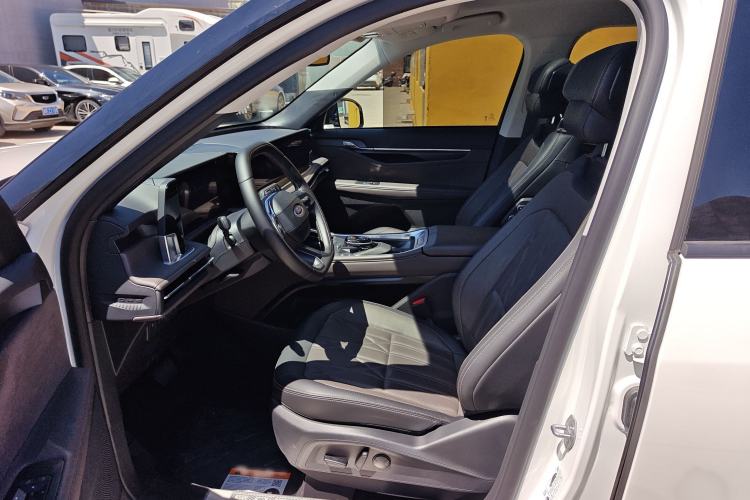 Used Ford Edge 2025 Ford Explorer L 2.0T EcoBoost E-Hybrid Four-Wheel-Drive 7-Seater Supreme Model Left Front Seat