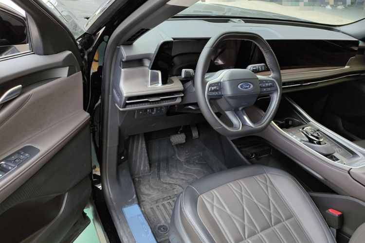 Used Ford Edge 2026 Model Explorer L 2.0T EcoBoost E Hybrid Four-Wheel Drive Seven-Seat Ultimate Driver Seat