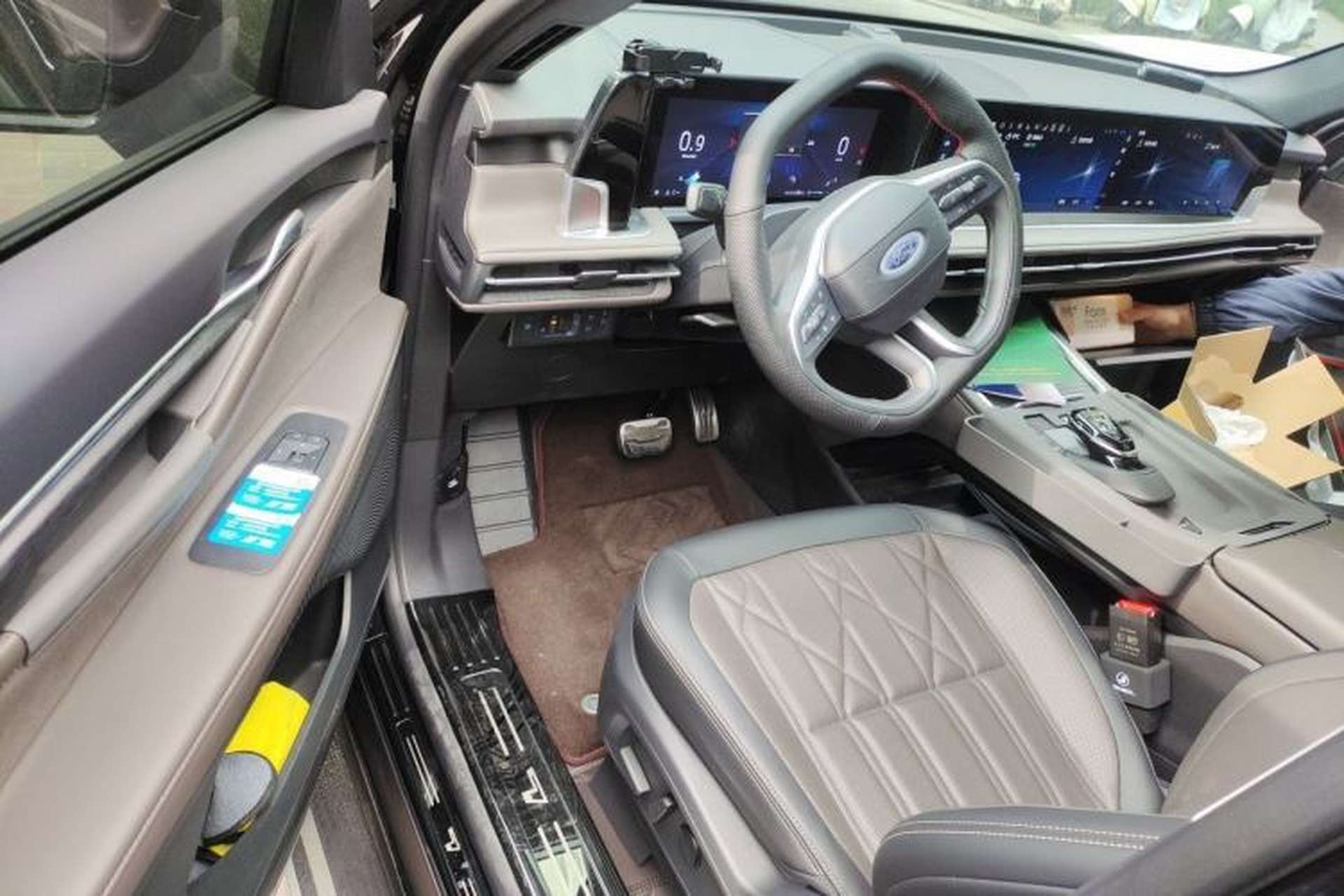 Used Ford Edge 2026 Model Explorer L 2.0T EcoBoost Four-Wheel Drive Seven-Seat Ultimate Driver Seat
