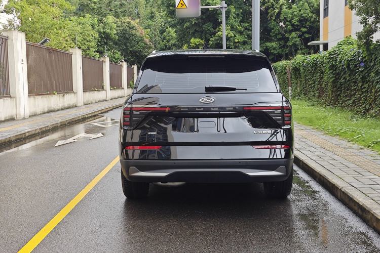 Used Ford Edge 2026 Model Explorer L 2.0T EcoBoost E Hybrid Two-Wheel Drive Seven-Seat Luxury Exterior 4