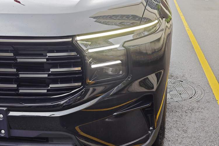 Used Ford Edge 2026 Model Explorer L 2.0T EcoBoost E Hybrid Two-Wheel Drive Seven-Seat Luxury Left Front Headlight