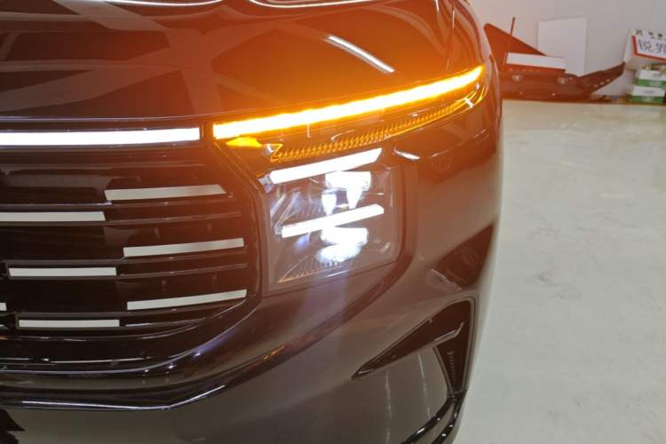 Used Ford Edge 2026 Model Explorer L 2.0T EcoBoost Four-Wheel Drive Seven-Seat Ultimate Left Front Headlight