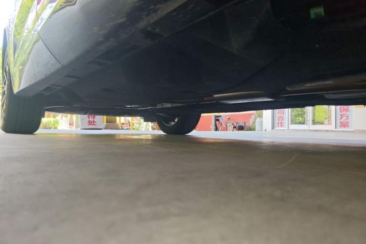 Used Ford Edge 2026 Model Explorer L 2.0T EcoBoost E Hybrid Four-Wheel Drive Seven-Seat Ultimate Left Side Sill