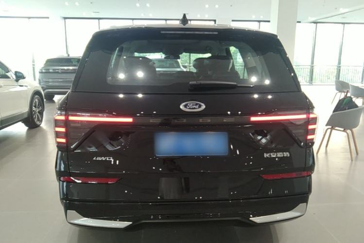 Used Ford Edge 2026 Model Explorer L 2.0T EcoBoost Four-Wheel Drive Seven-Seat Ultimate Rear