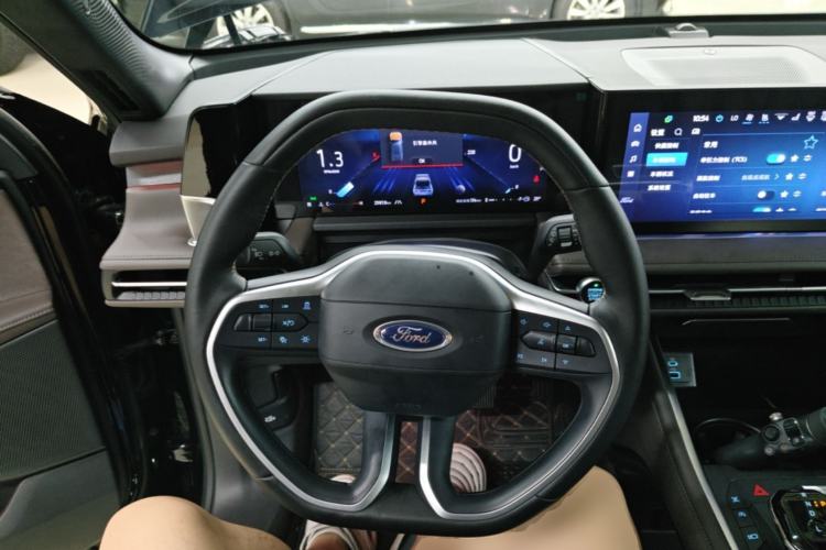 Used Ford Edge 2026 Model Explorer L 2.0T EcoBoost Four-Wheel Drive Seven-Seat Ultimate Steering Wheel