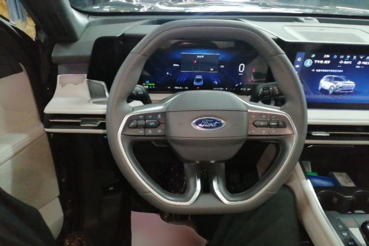Used Ford Edge 2026 Model Explorer L 2.0T EcoBoost E Hybrid Four-Wheel Drive Seven-Seat Flagship Steering Wheel