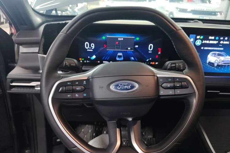 Used Ford Edge 2026 Model Explorer L 2.0T EcoBoost Two-Wheel Drive Seven-Seat Luxury Steering Wheel