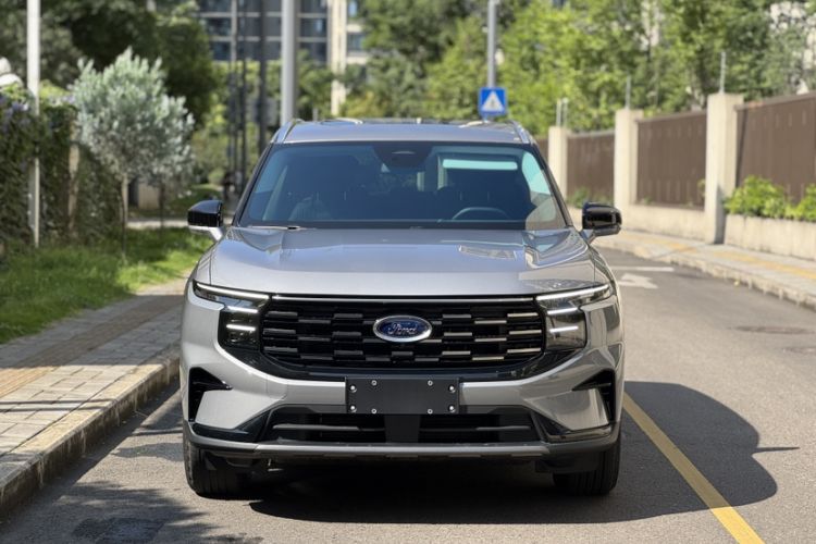Used Ford Edge 2026 Model Explorer L 2.0T EcoBoost E Hybrid Two-Wheel Drive Seven-Seat Luxury Exterior 3