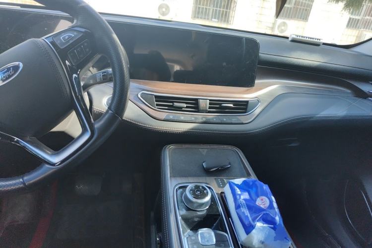 Used Ford Equator 2021 EcoBoost 225 Premier 6-Seater Center Console