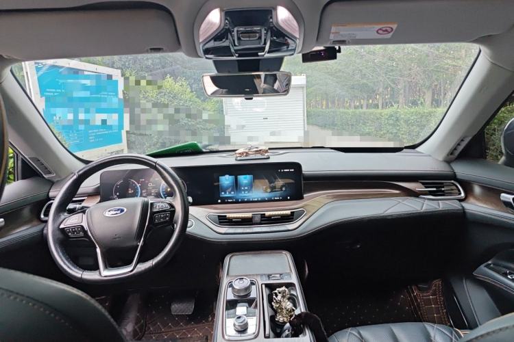Used Ford Equator 2021 EcoBoost 225 Premier 6-Seater Center Console