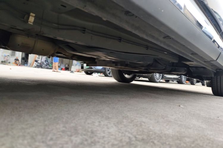 Used Ford Equator 2021 EcoBoost 225 Premier 6-Seater Chassis Front Left