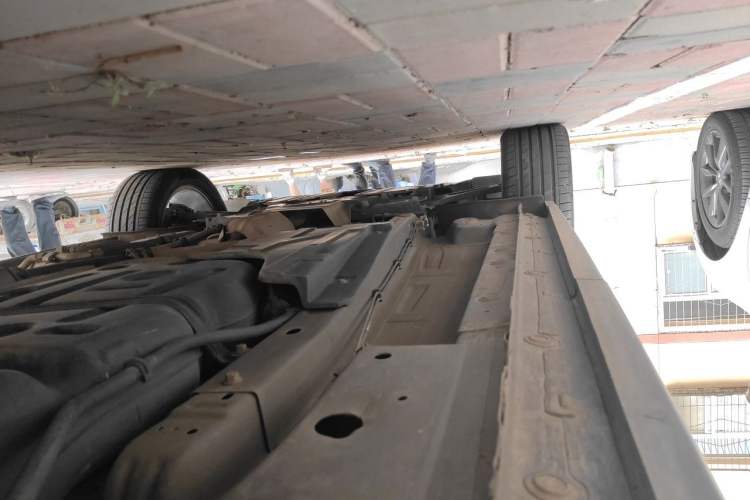 Used Ford Equator 2021 EcoBoost 225 Premier 6-Seater Chassis Rear Left