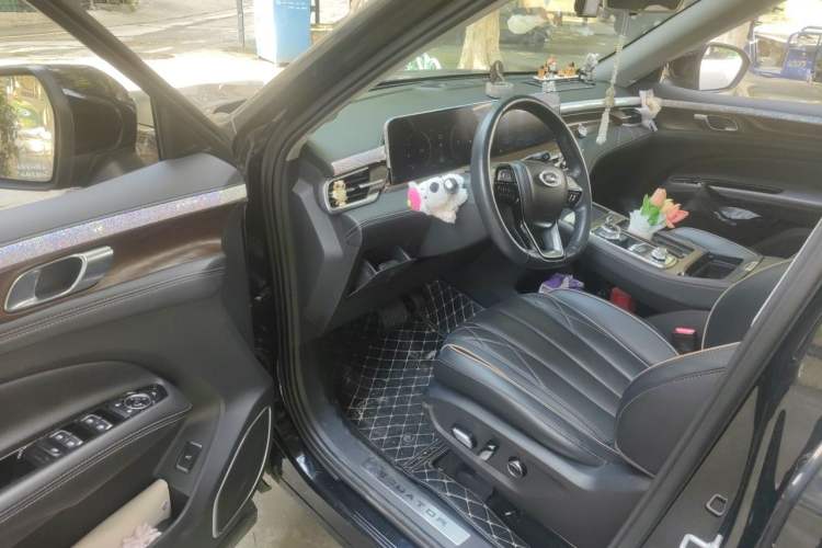 Used Ford Equator 2021 EcoBoost 225 Premier 6-Seater Driver Seat