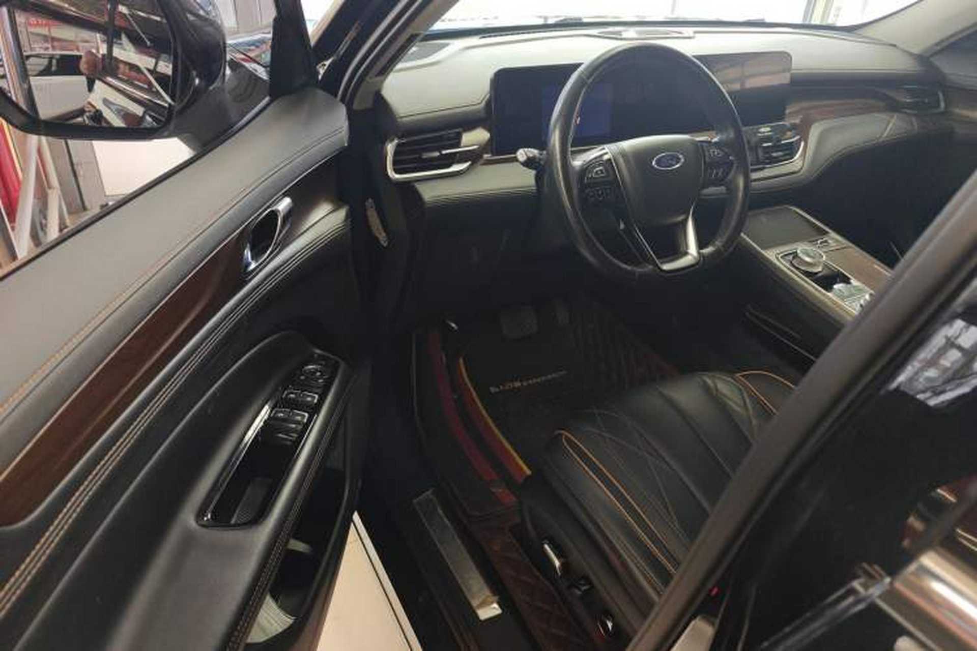 Used Ford Equator 2021 EcoBoost 225 Premier 6-Seater Driver Seat