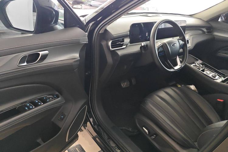 Used Ford Equator 2021 EcoBoost 225 Platinum Edition 7-Seater Driver Seat