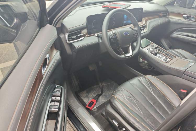 Used Ford Equator 2021 EcoBoost 225 Premier 6-Seater Driver Seat