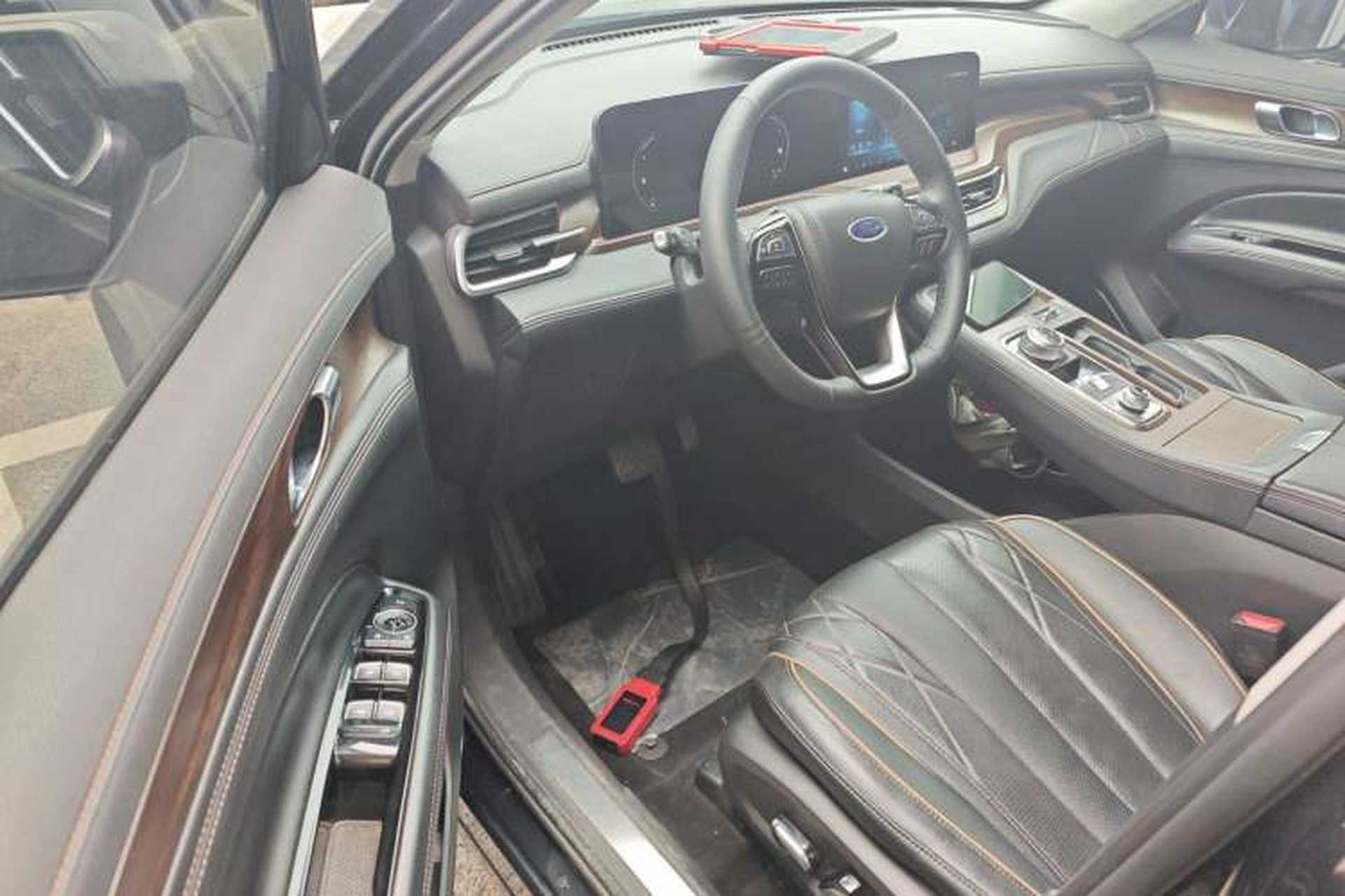 Used Ford Equator 2021 EcoBoost 225 Premier 6-Seater Driver Seat