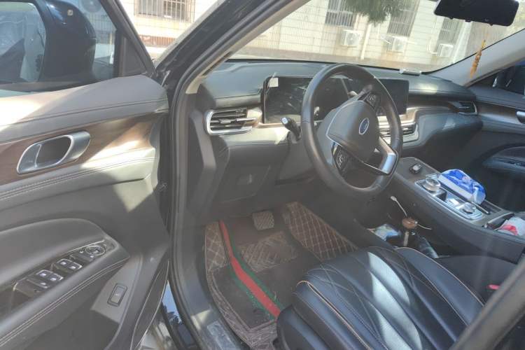 Used Ford Equator 2021 EcoBoost 225 Premier 6-Seater Driver Seat