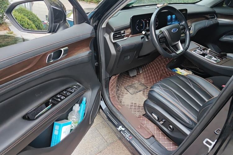 Used Ford Equator 2021 EcoBoost 225 Premier 6-Seater Driver Seat